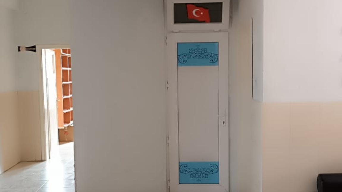 Okul Mescidimiz Taşınmıştır. 